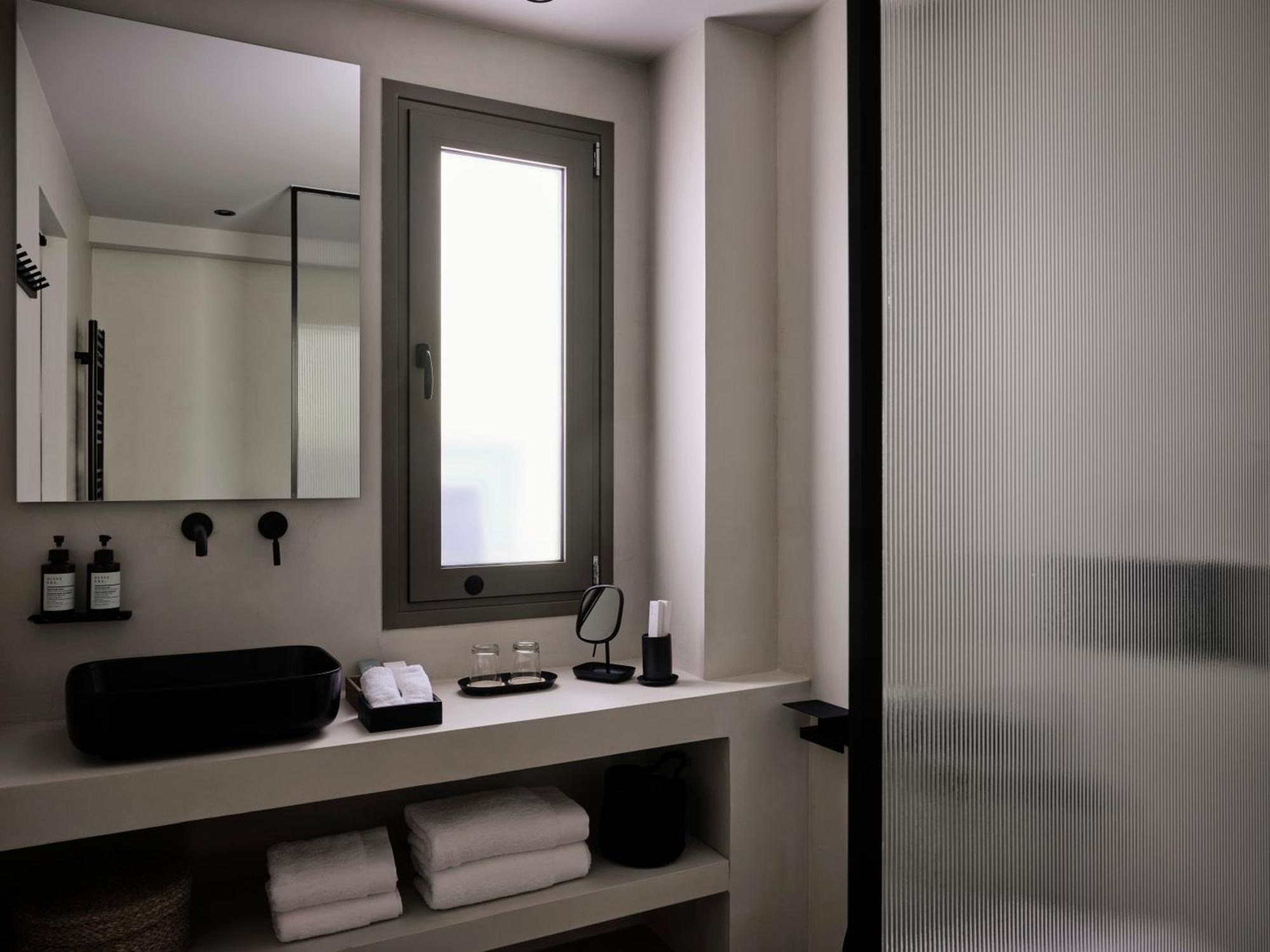 Bond Smart Living Suites Athènes Extérieur photo