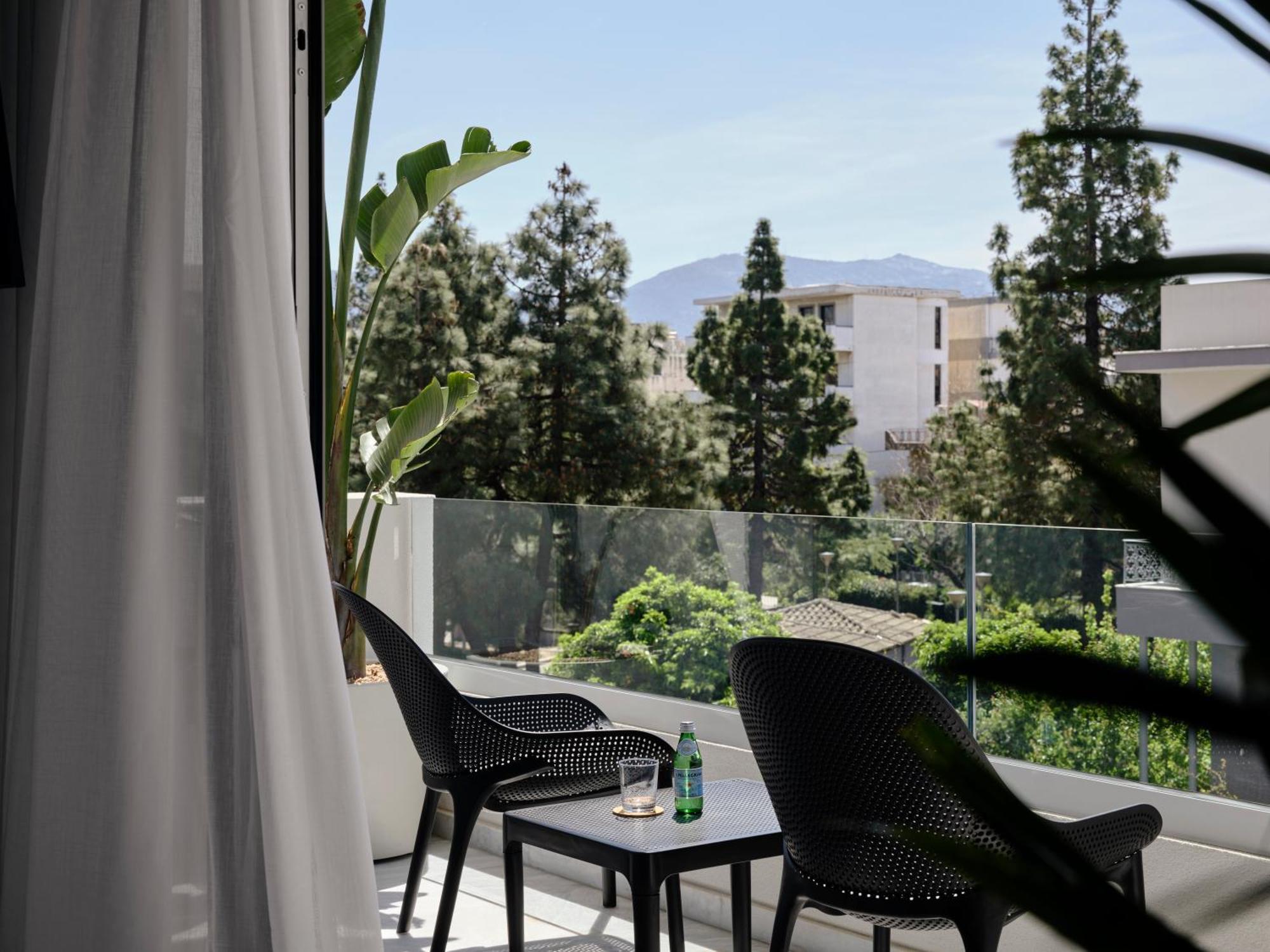 Bond Smart Living Suites Athènes Extérieur photo